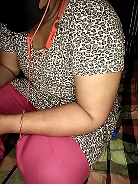 Priyanka-Khan