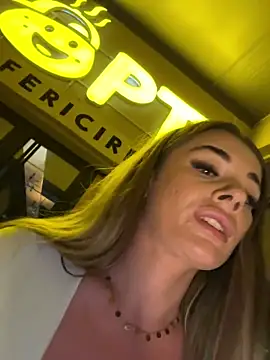 IsabellaEtthan live sex cam
