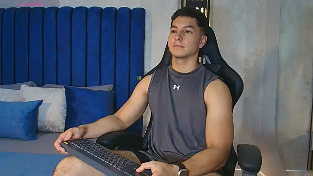 noah_clarkk - Noah_Clarkk's free webcam - UK Sex Cams