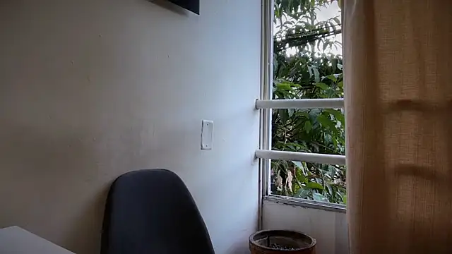romeolovedark live sex cam