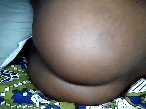 African_ass20
