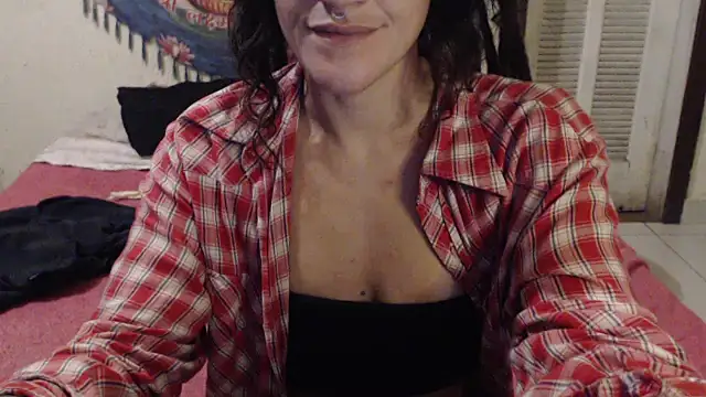 MissRebeka live cam on StripChat