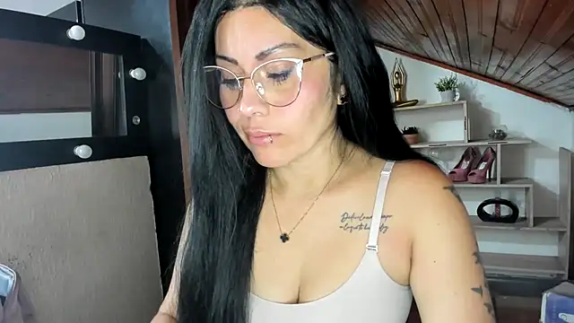 Tania_mature