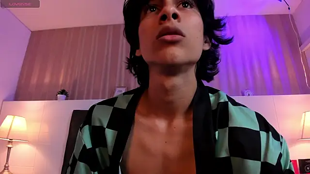 cheys_mast (M twink) - Erotic dance