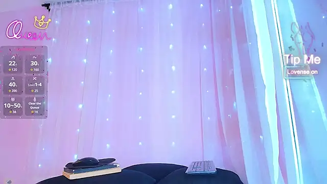 SunnyGilmoree webcam