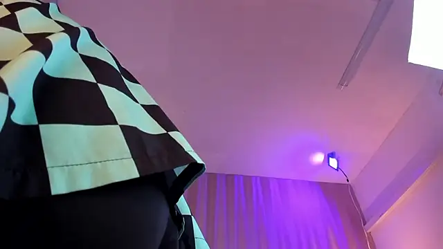 cheys_mast (M twink) - Erotic dance