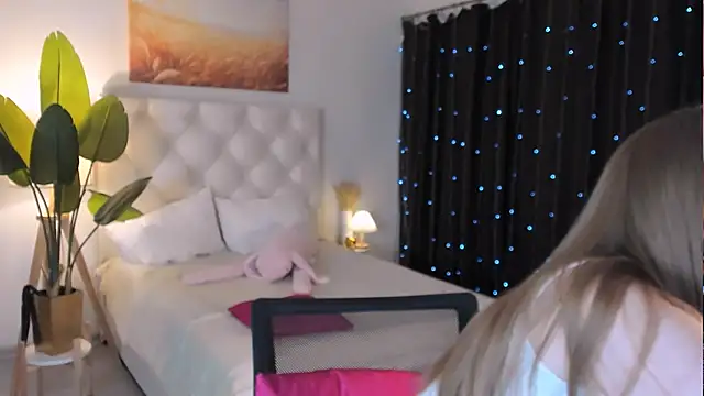 JenniferGraces webcam