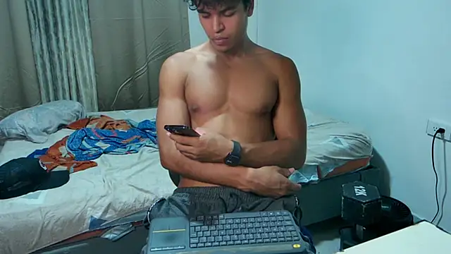 jhon_wich - Jhon_wich's free webcam - UK Sex Cams