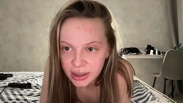 Watch wrenlie live on EroticFlix - High definition streams