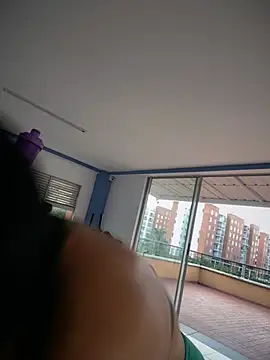 Watch RoseOnYou live on EroticFlix - High definition streams