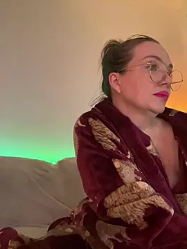 Watch FemDom_RubyKnightXXO live on EroticFlix - High definition streams