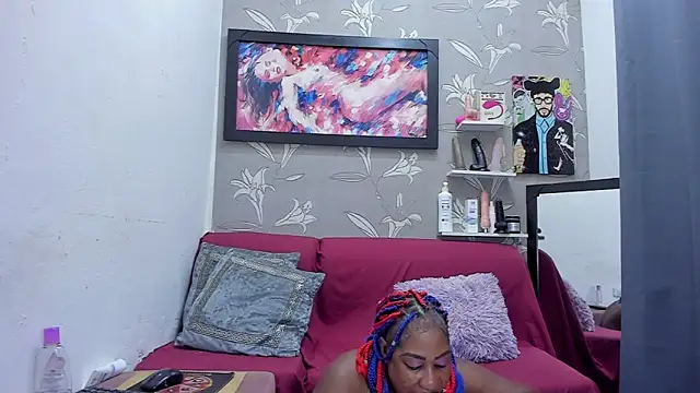 Karen_Bis live cam on StripChat