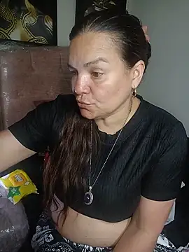 Zuleyka_69 webcam