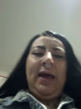 abril_luv - Abril_Luv's free webcam - UK Sex Cams