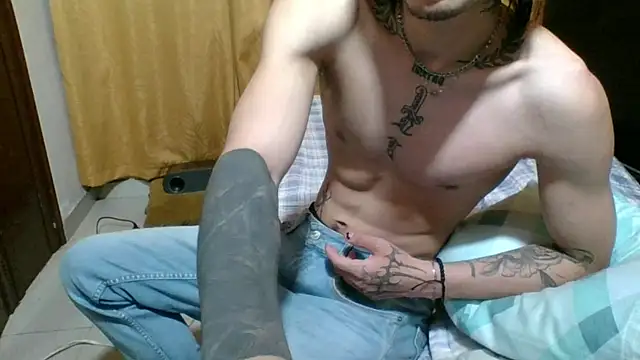LatinWolfX webcam