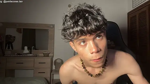 OopsAgain_ webcam
