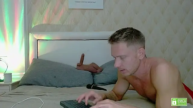 JessicaSteve live cam on StripChat