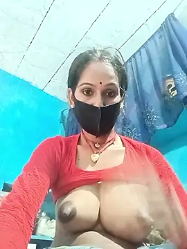 Nandani-758 webcam