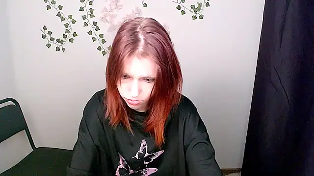 GuessMe___ live cam on StripChat