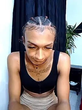 Alexxasexy live cam on StripChat