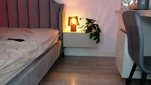WowMila webcam