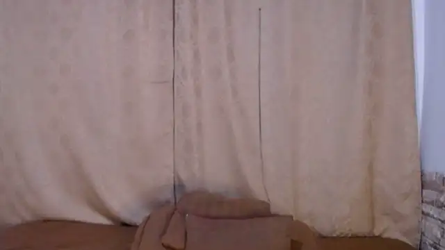 Bicky_24 live cam on StripChat