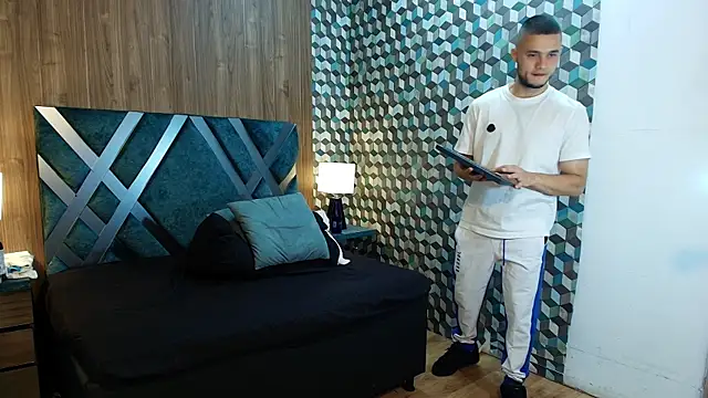 Joaho_Fernandez live cam on StripChat