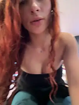 Watch ariiel_ live on EroticFlix - High definition streams