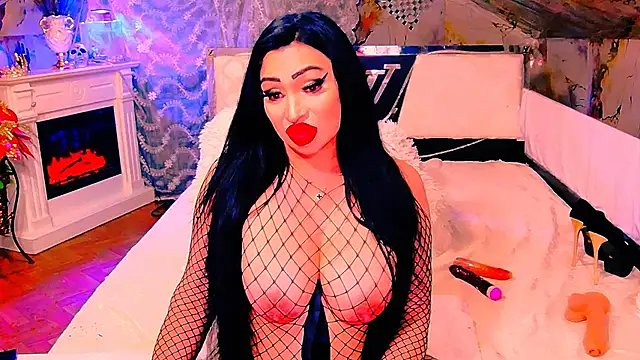 Watch AmyraSunris live on EroticFlix - High definition streams