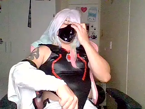 MomoAyase webcam