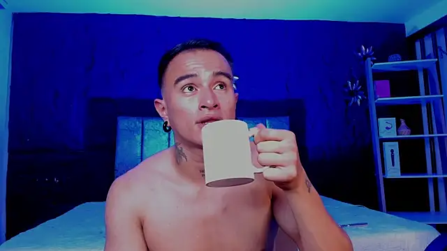 LiamDeep webcam