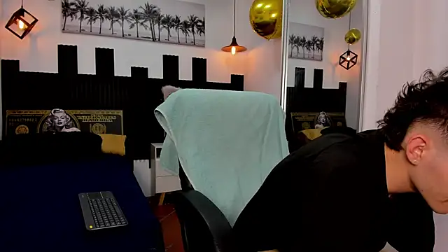 trevor_mob webcam