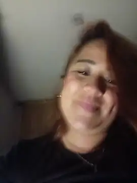 AriaGomez_ webcam