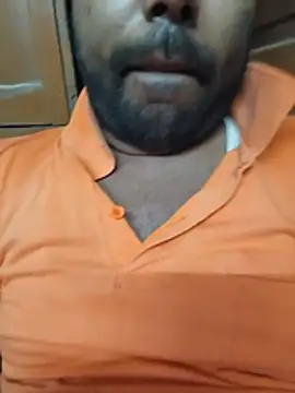24HOTBOY25 webcam