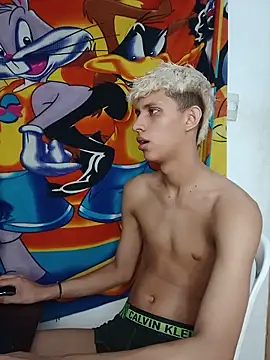 Alayn_sexy_ayes