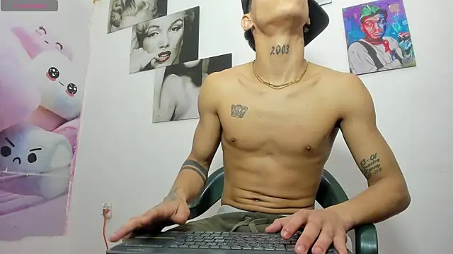 big_hot_boy_ webcam