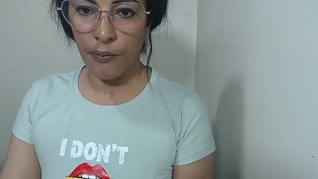 kateleyagrey webcam