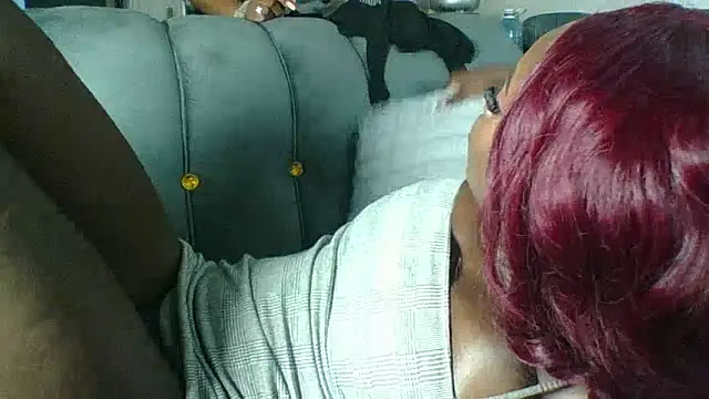Ebony-Diva live cam on StripChat