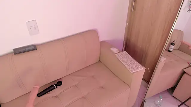 online video chat room Valy Shyness