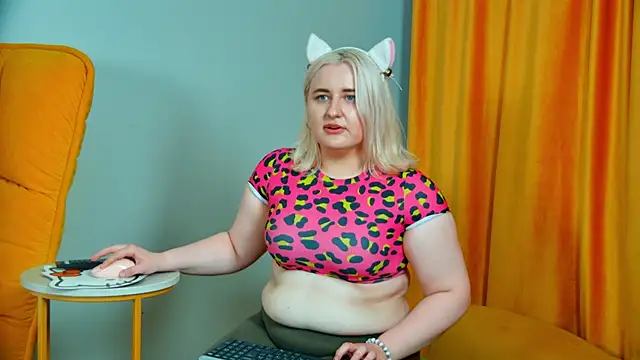 LioraArdyn webcam