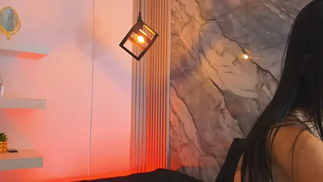 IsabellaMonet webcam