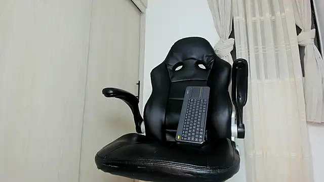 Biscuit_oliva webcam