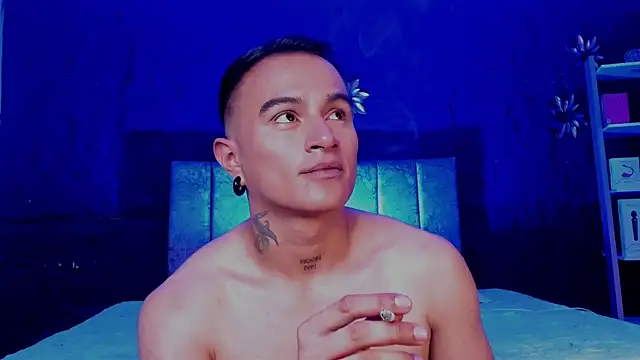 LiamDeep webcam
