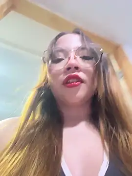 AliciaWhite_nt webcam