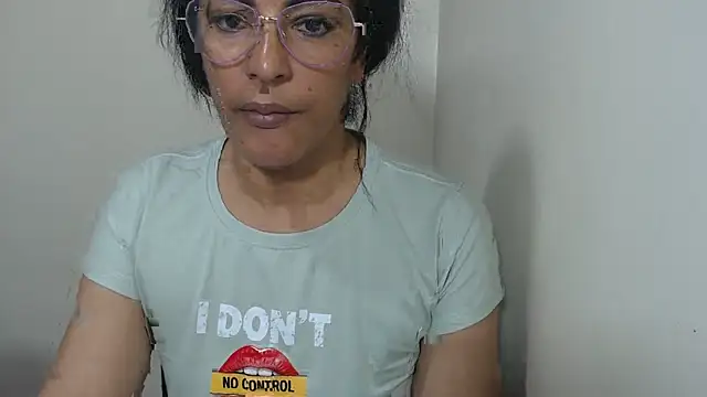 kateleyagrey webcam