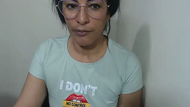 kateleyagrey webcam
