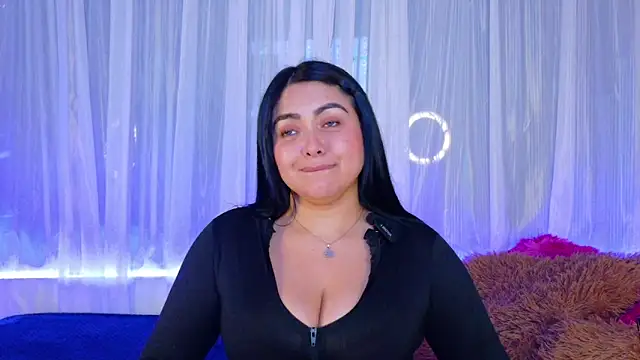 Victoria_J webcam
