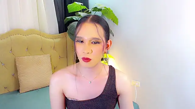LexiLoreOnTop webcam