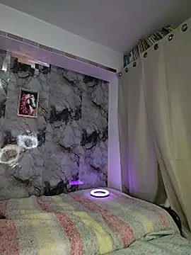SaharQamar webcam