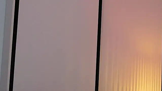 WowMila live cam on StripChat
